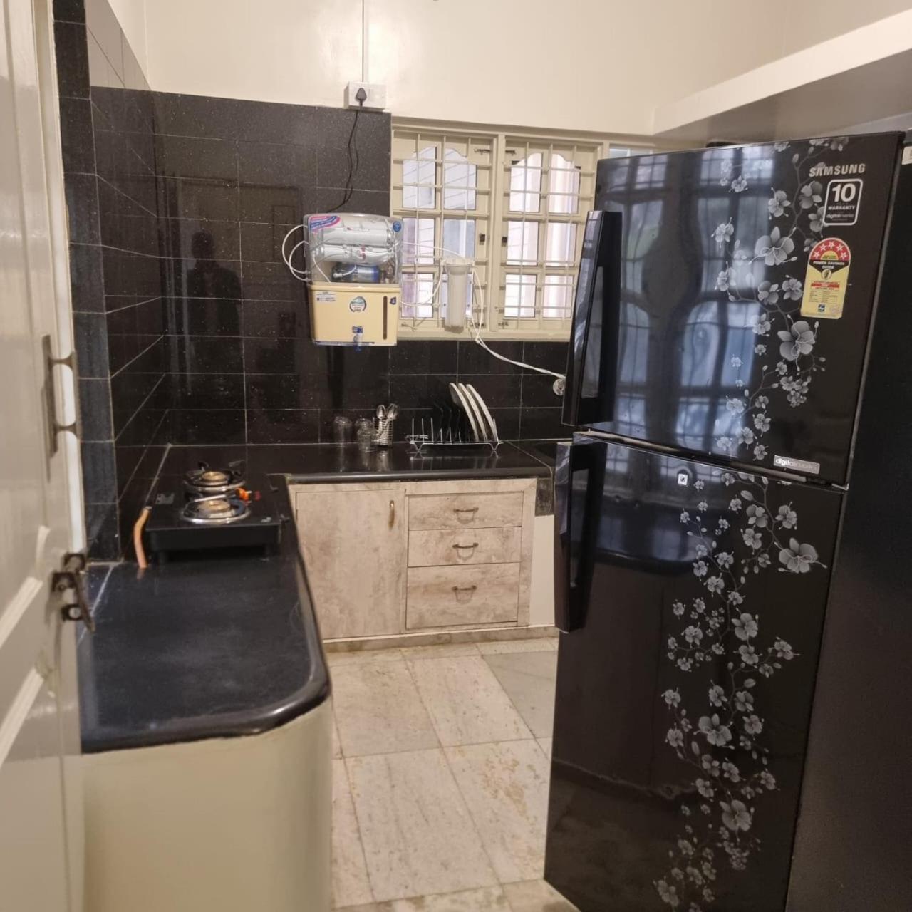 Lg Signature Apartment