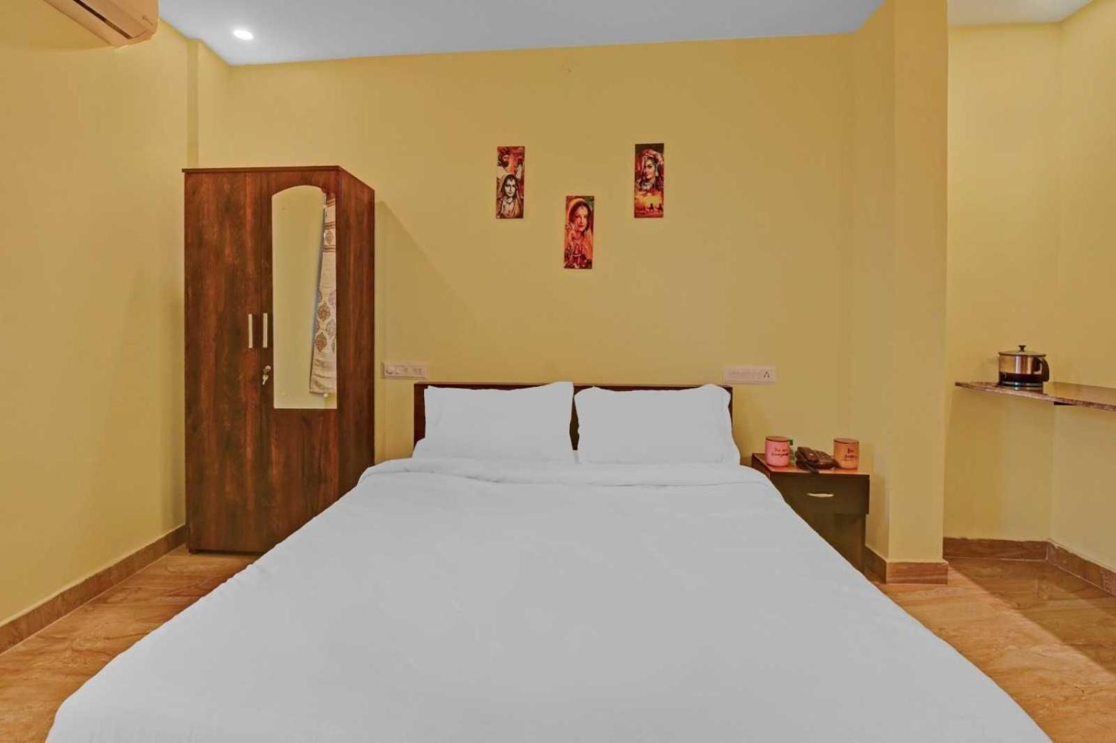 Collection O Royal Ruby Electronic Phase 1 Hotel Bangalore