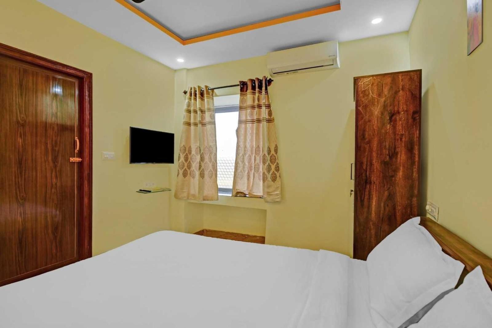 Hotel Collection O Royal Ruby Electronic Phase 1 Bangalore