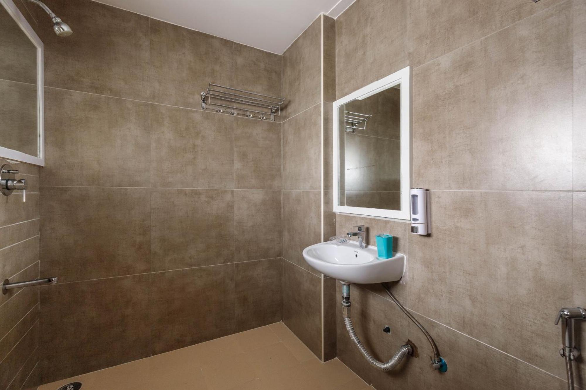 Apartment Springpetals Serviced