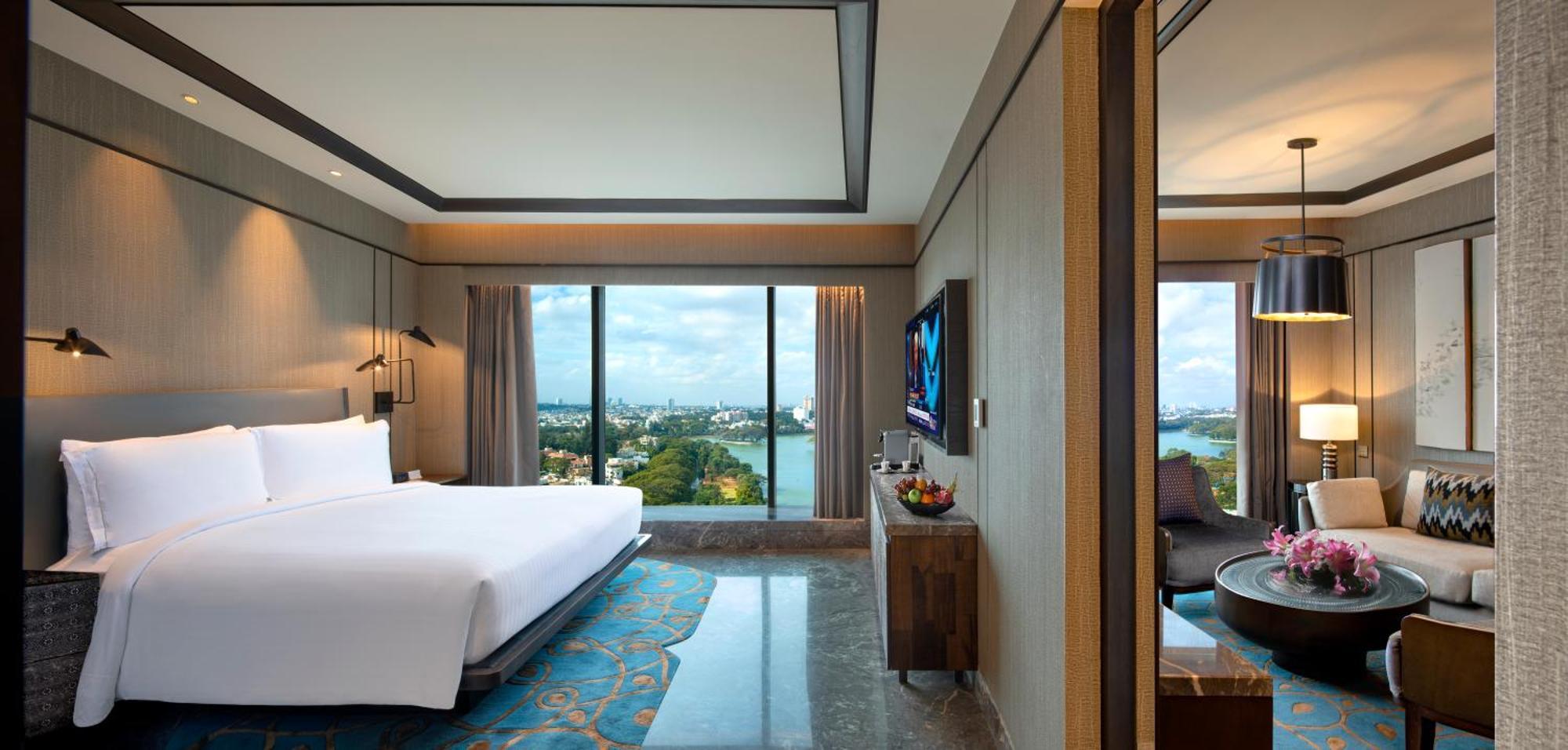 Conrad Hotel 5*