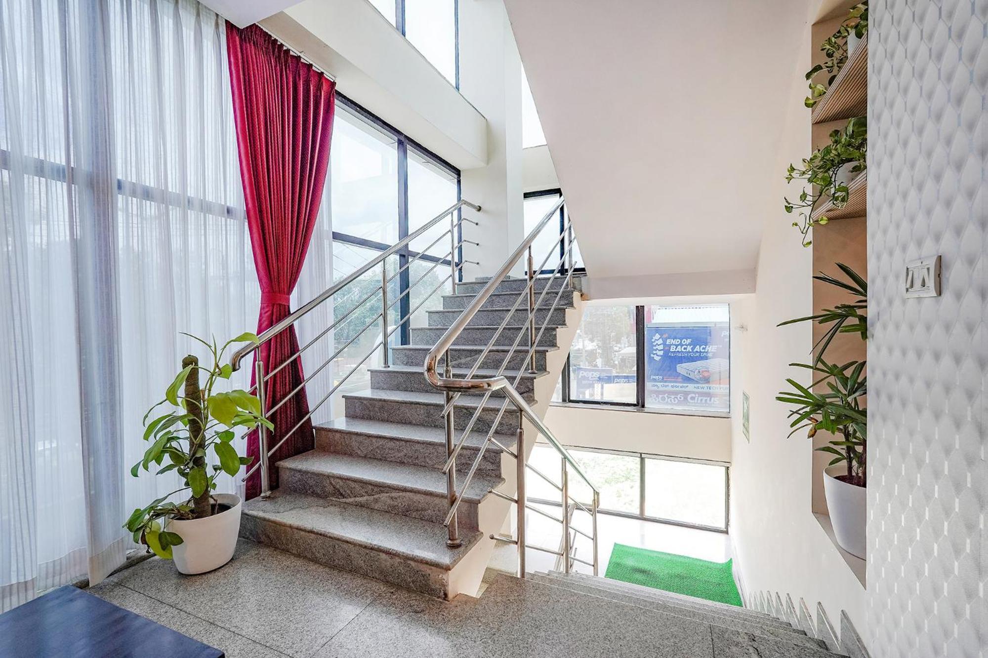 Fabhotel Leela Park