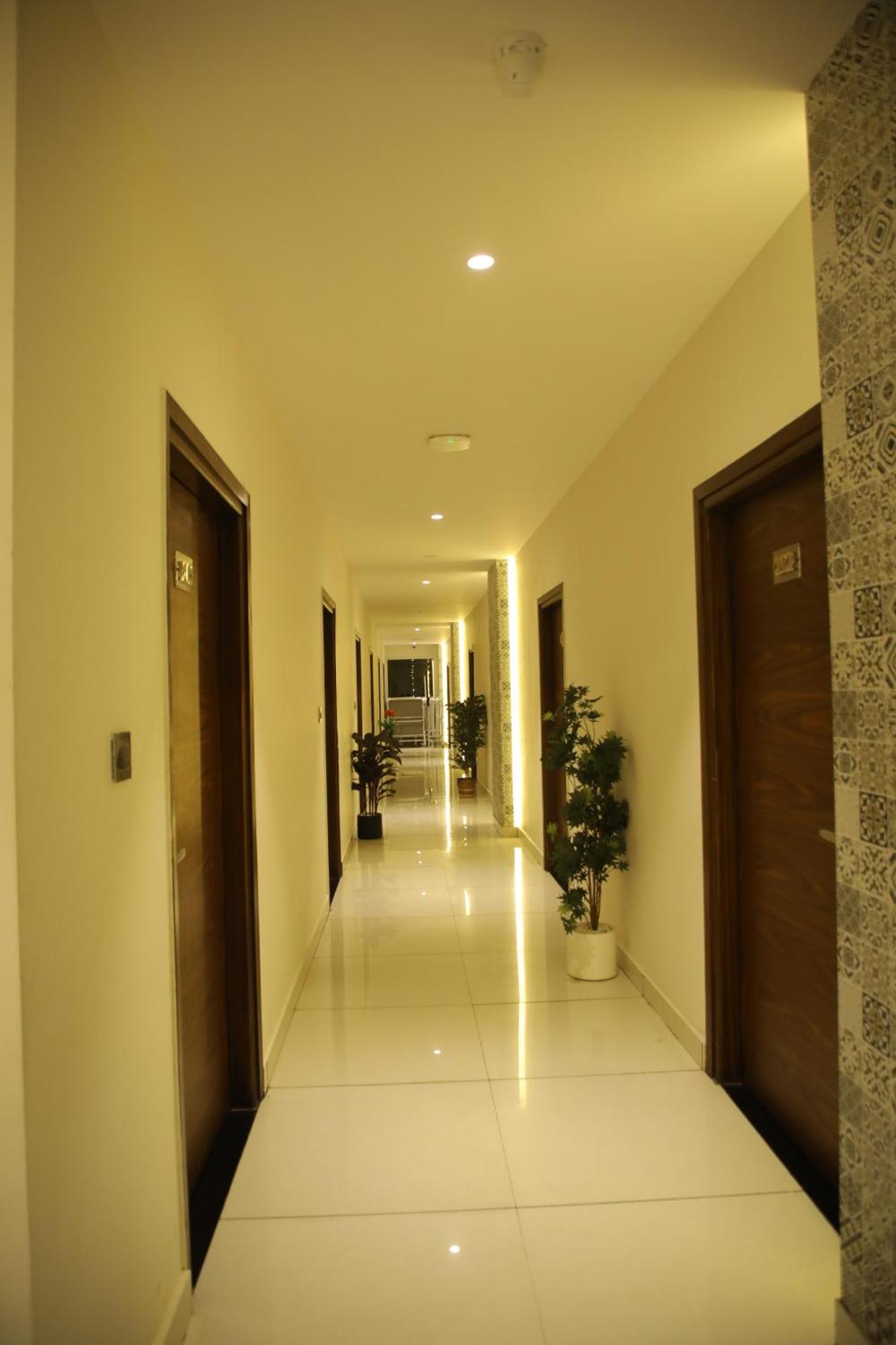 Rajathadri Royal * Bangalore