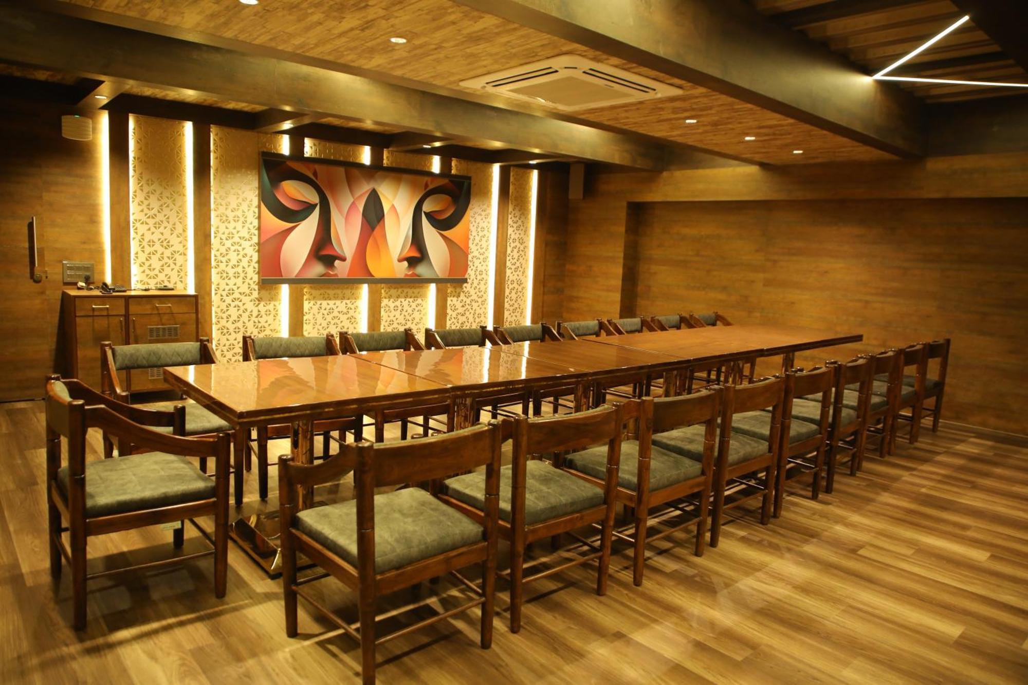 Rajathadri Royal Hotel Bangalore
