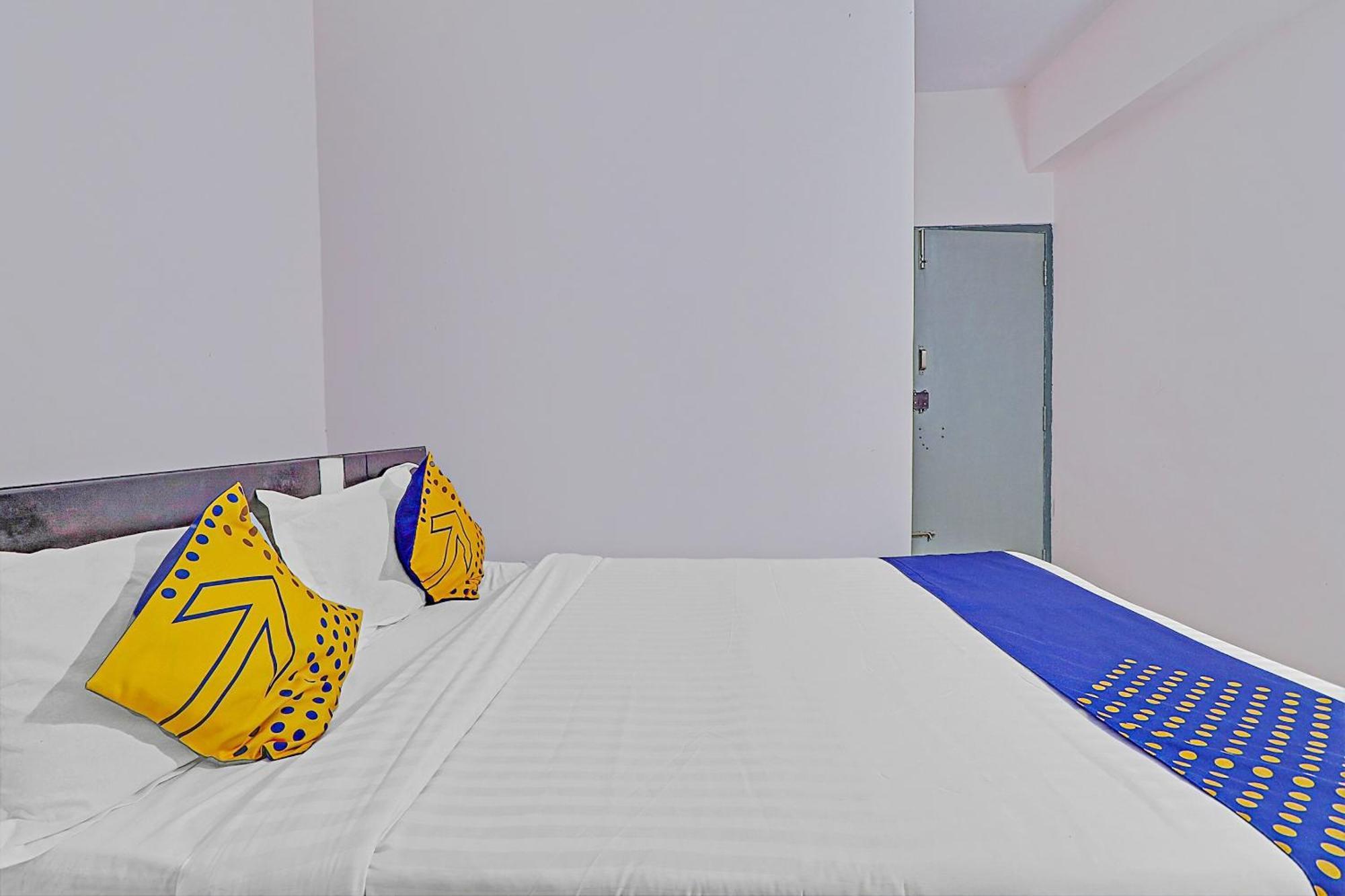 Spot On Sln Comforts Near Nagasandra Metro Station