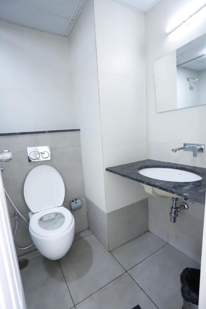 Gurudev Residency Hotel