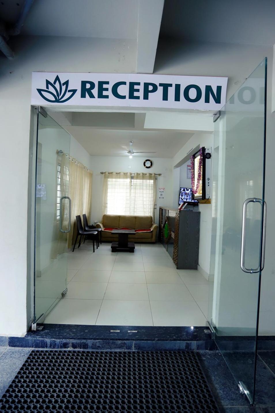 Hotel Gurudev Residency 2*