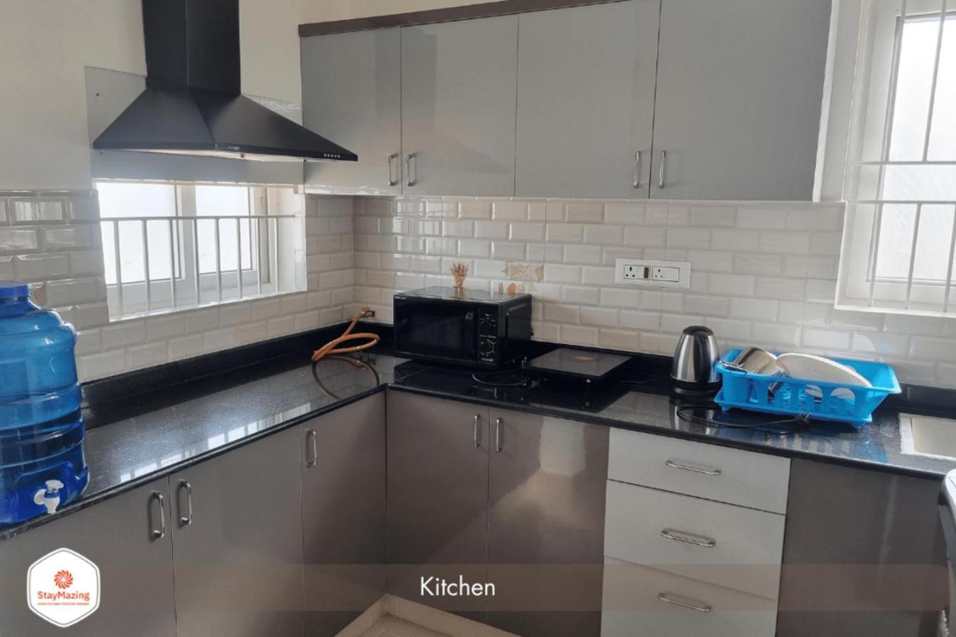 Staymazing Ferndale-1,2&3 Bhk Boutique Ac Serviced