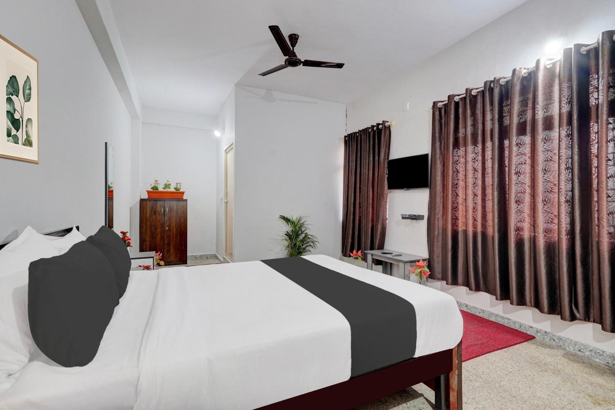 Spot On Shravanya Comforts Hotel
