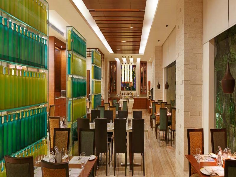 Lemon Tree Premier, Ulsoor Lake, Hotel 5*