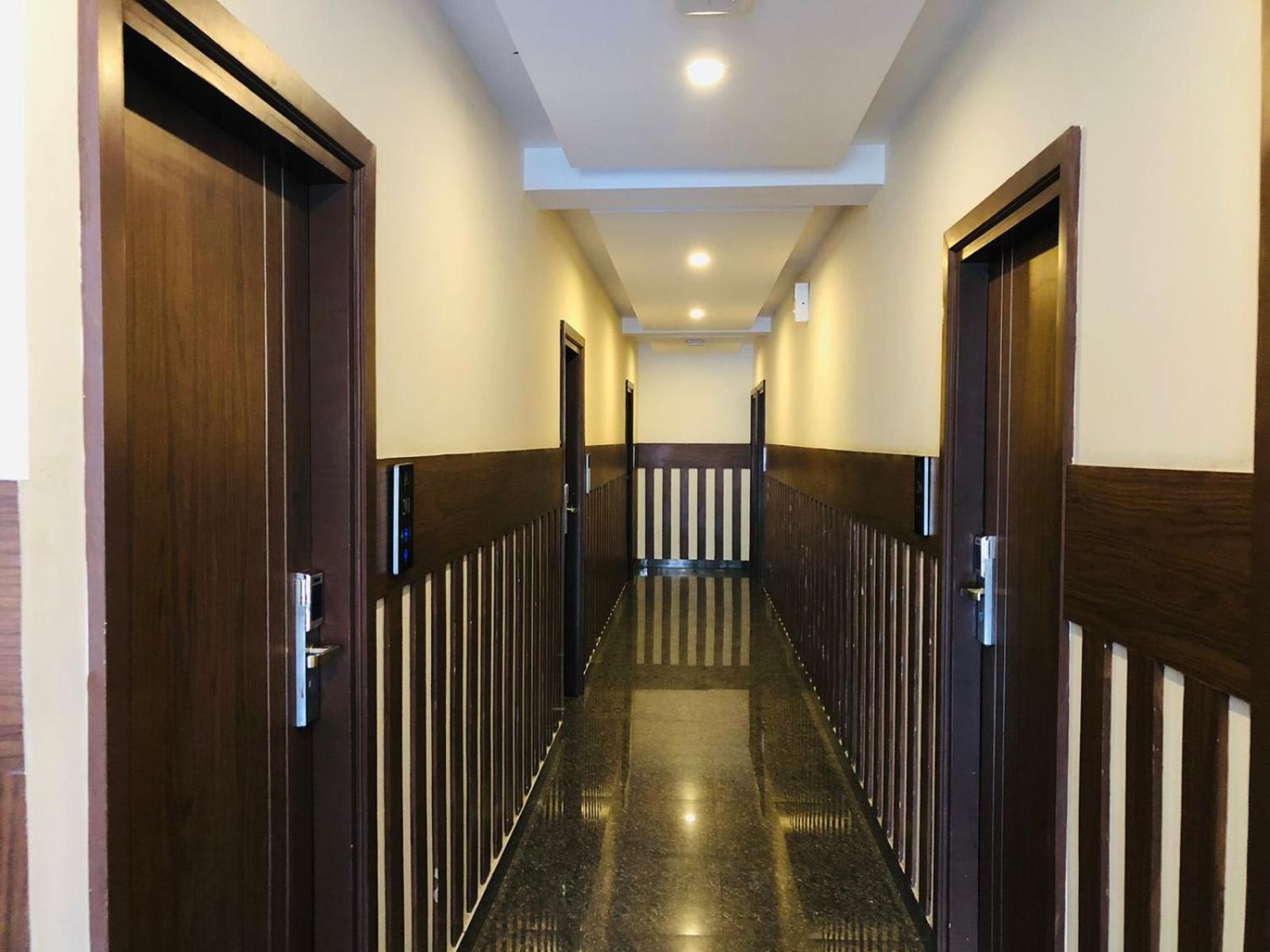 Coastal Grand Cassa Times - Electronic City Hotel 3*