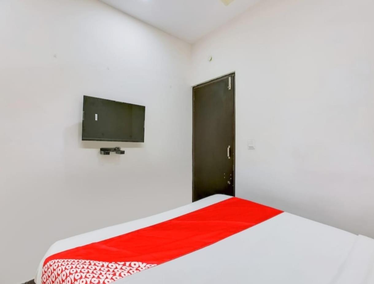 Manjushree Hotel
