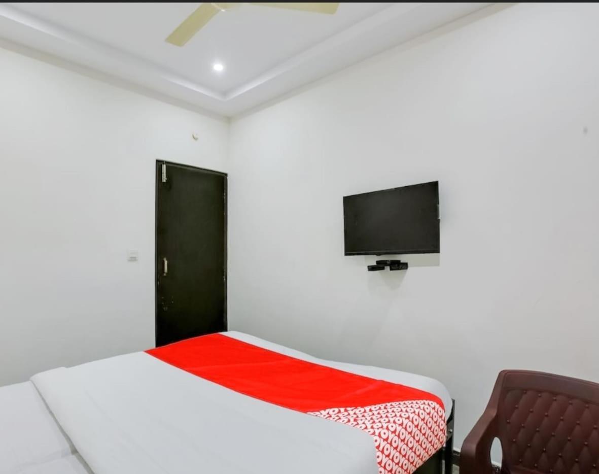 Manjushree Hotel Bangalore