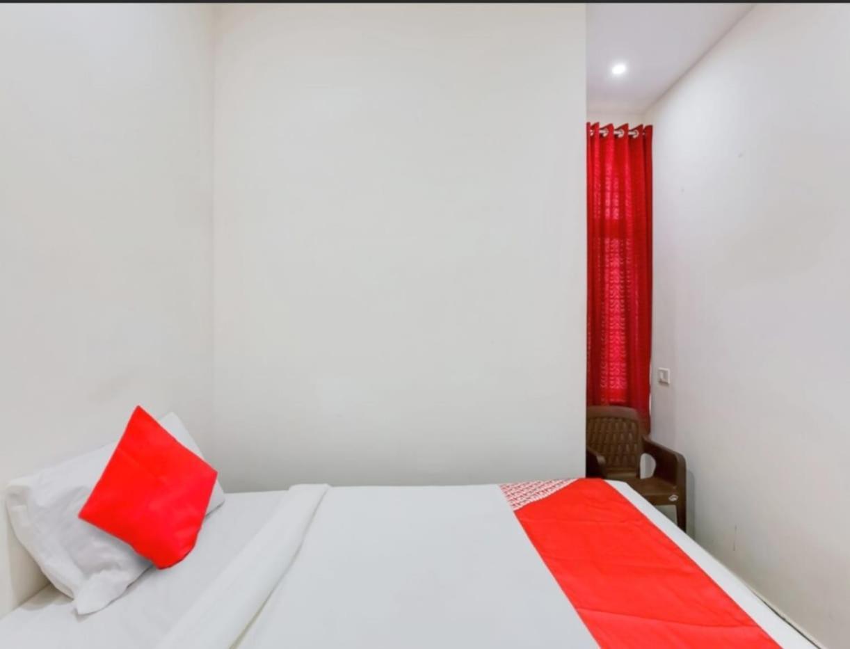 Manjushree Hotel Bangalore
