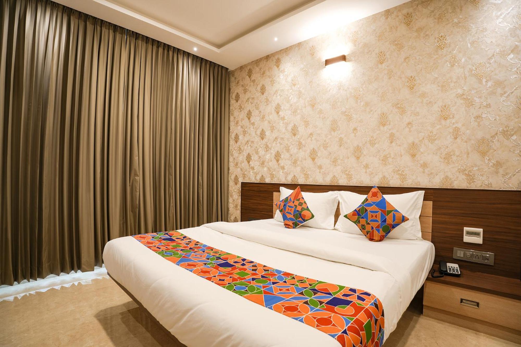 Hotel Fabhotel 7 Hills Bangalore