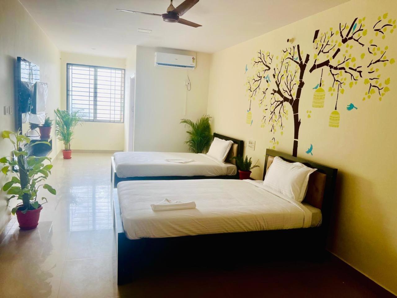 Apartment Keerthi Service Apartment, Bellandur *