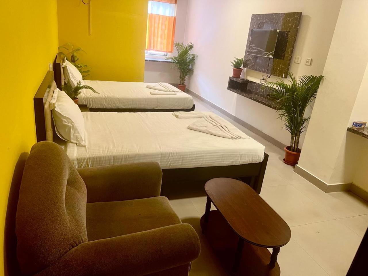 Apartment Keerthi Service Apartment, Bellandur *