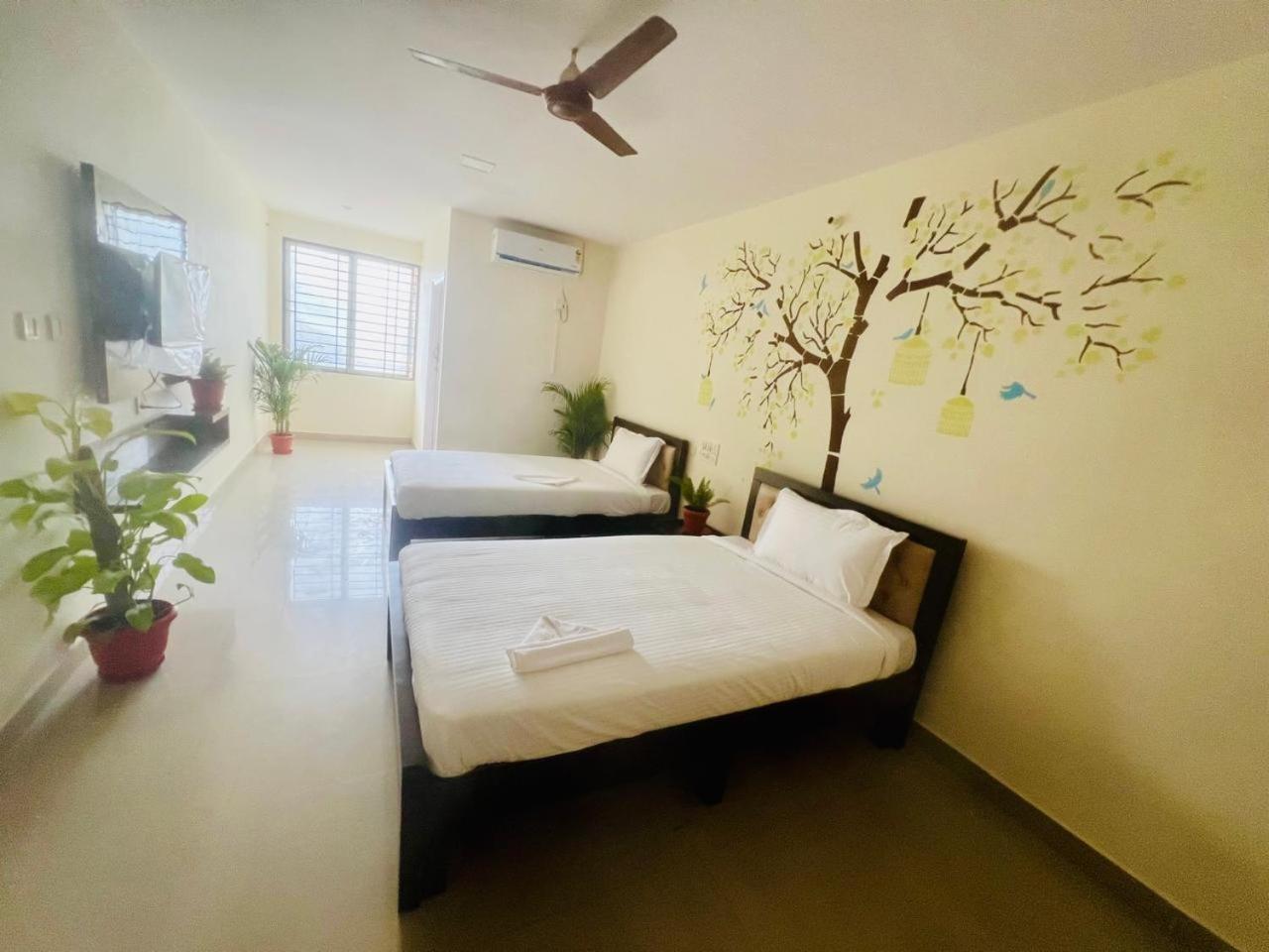 Keerthi Service Apartment, Bellandur Apartment *