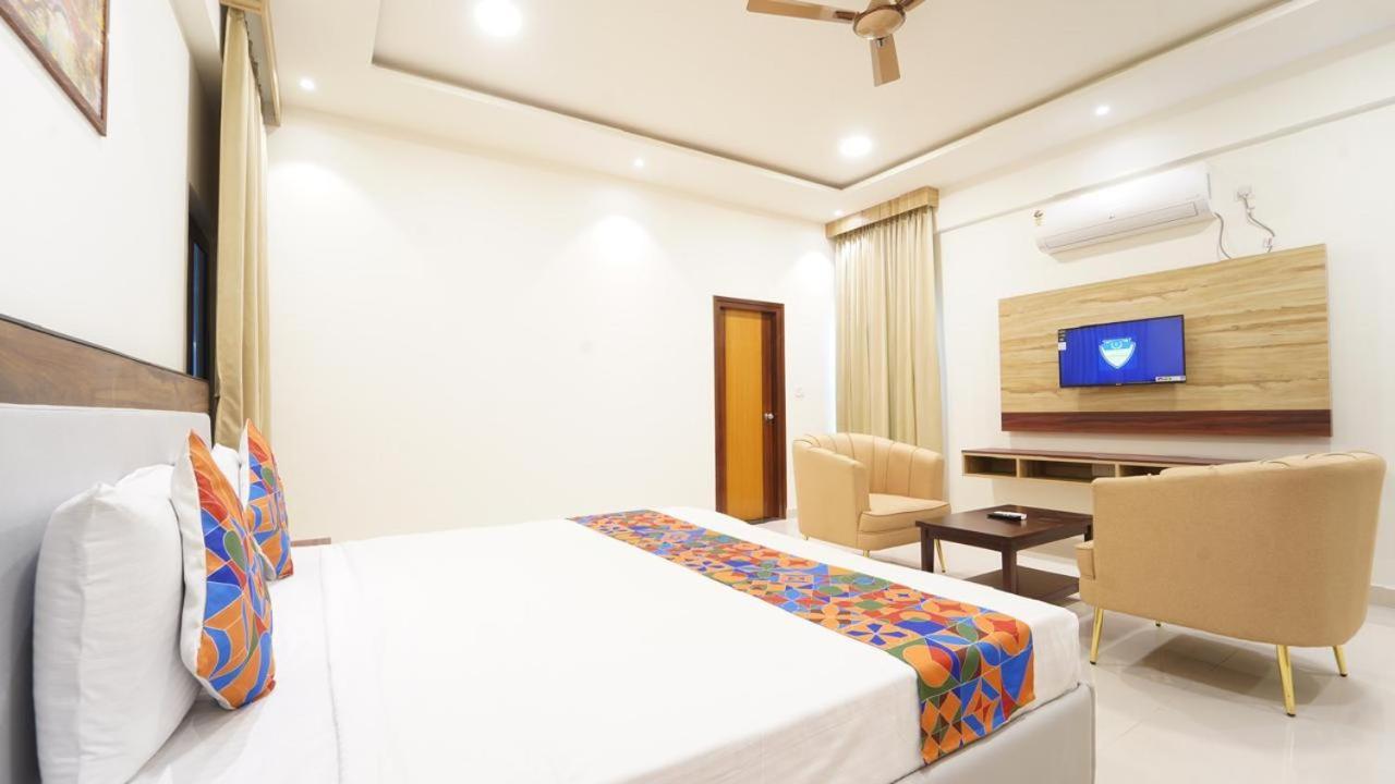 Easynest Bagaluru Hotel