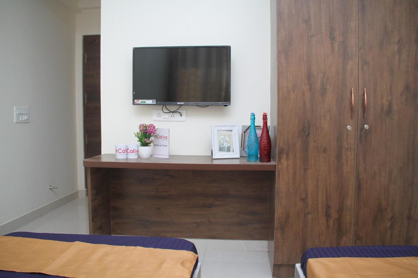 C - Orange Hotel 3*