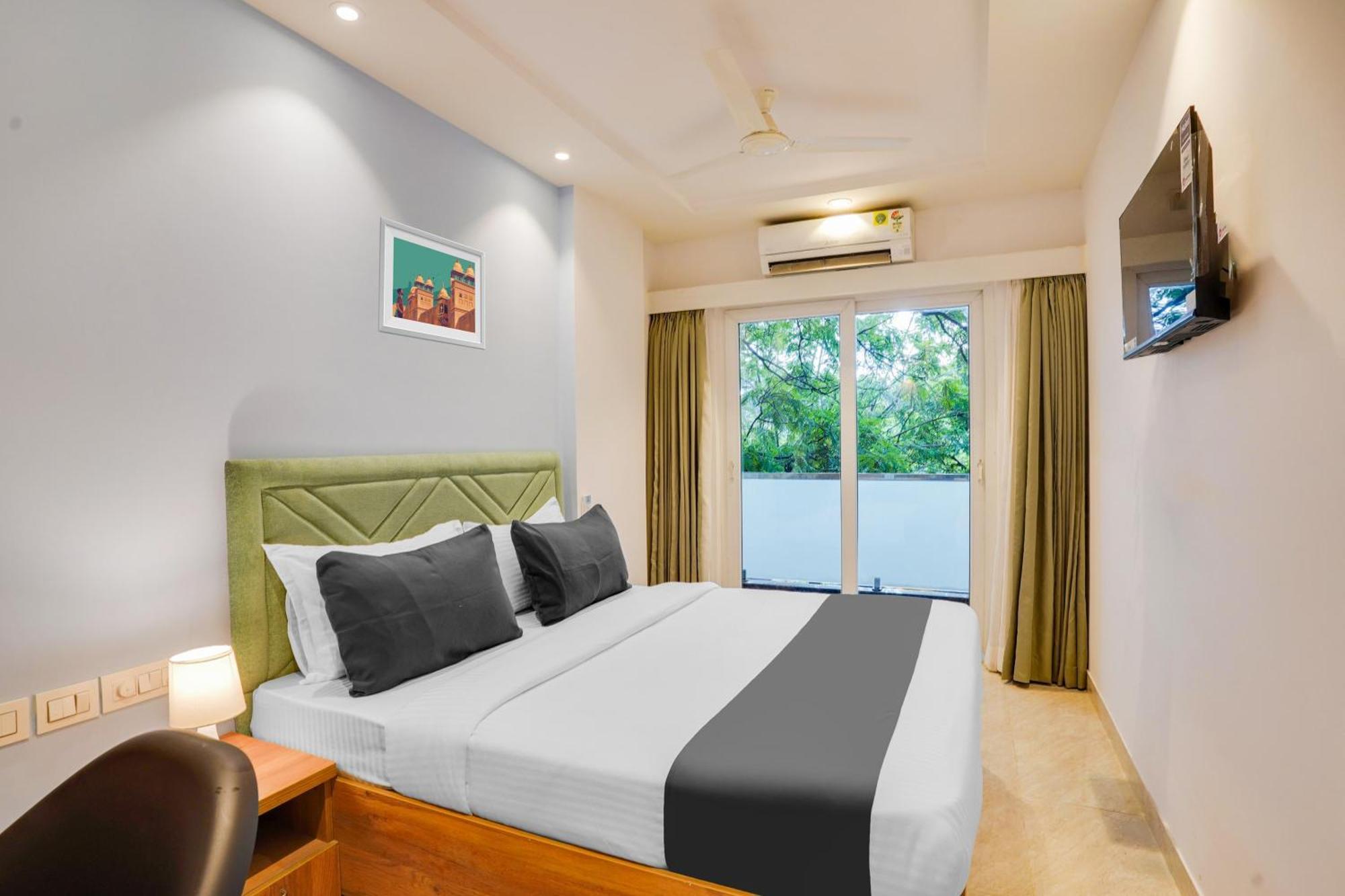Hotel Super Townhouse Itpl Near Prestige Shanti Niketan