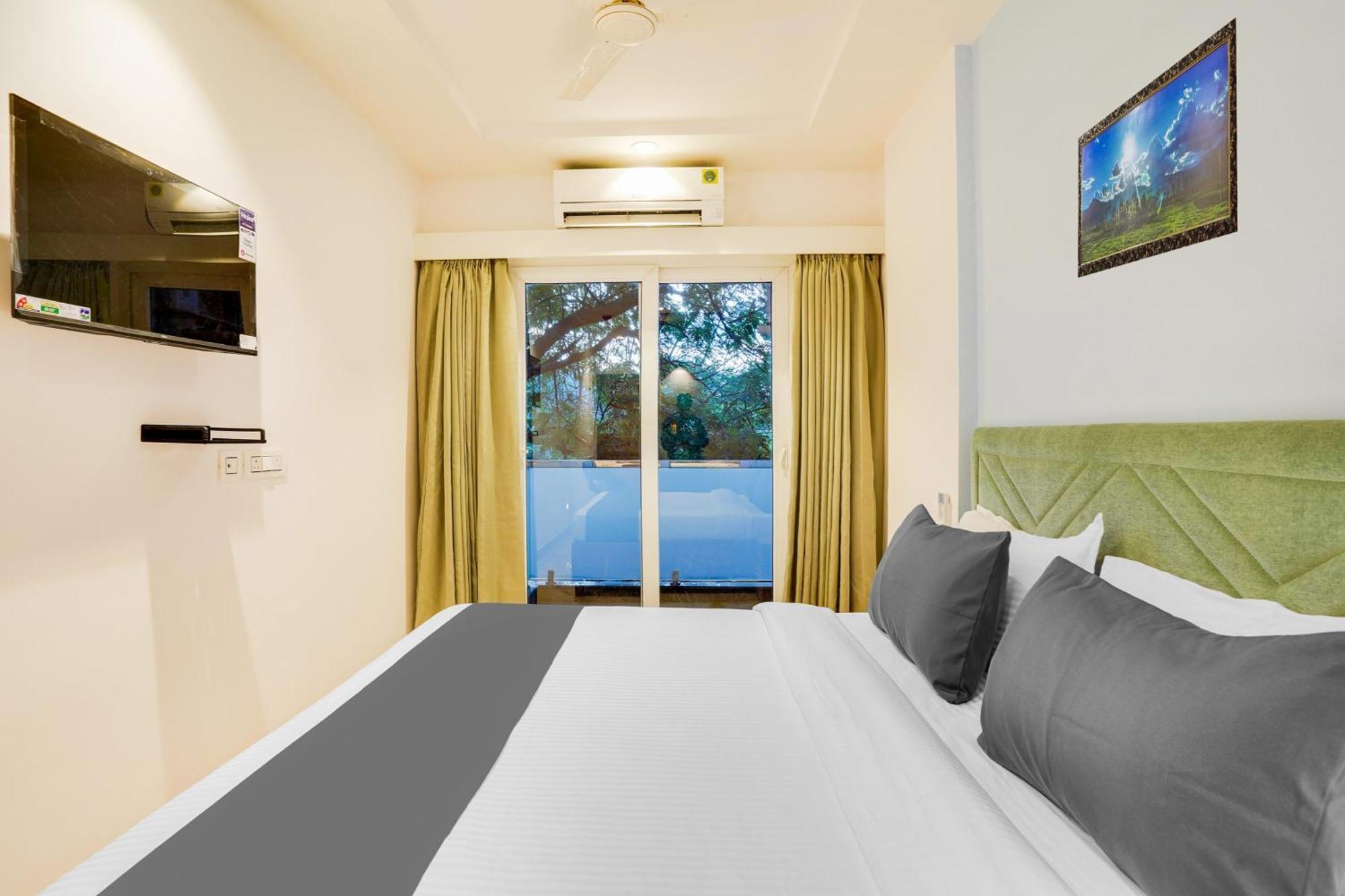 Super Townhouse Itpl Near Prestige Shanti Niketan Hotel 4*