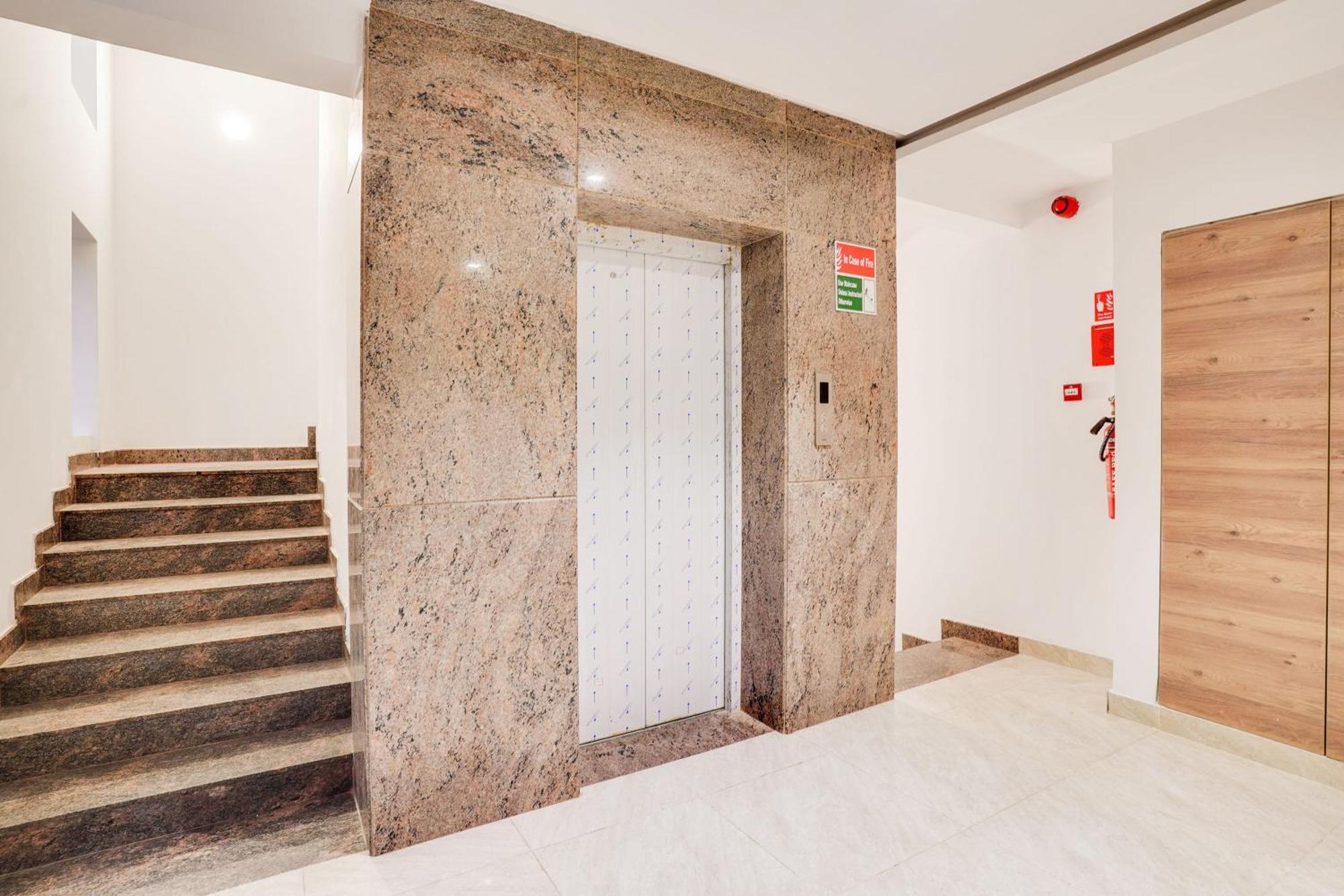 Super Townhouse Itpl Near Prestige Shanti Niketan Hotel 4*