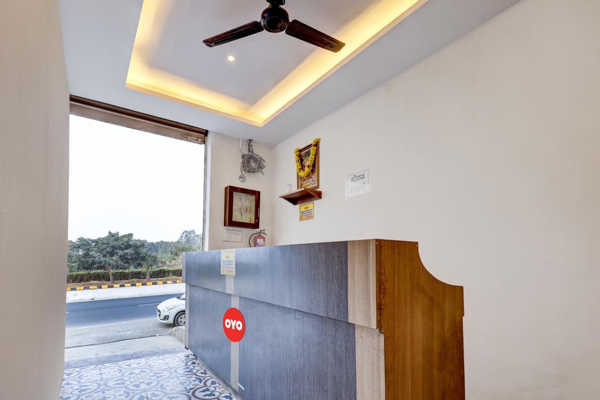 O Turahalli Hotel 3*