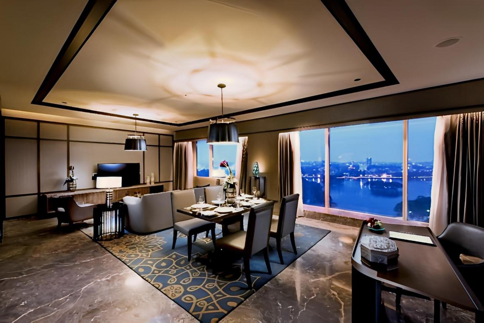 Hotel Conrad Bangalore