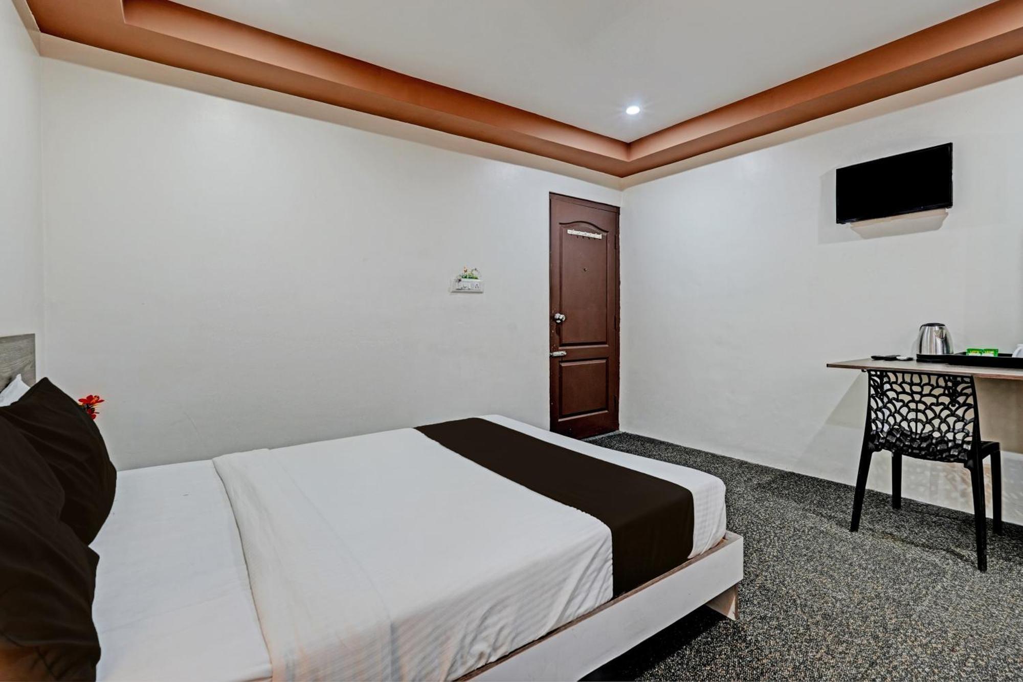 Hotel O Sri Sai Sevalal Comfort's 4*