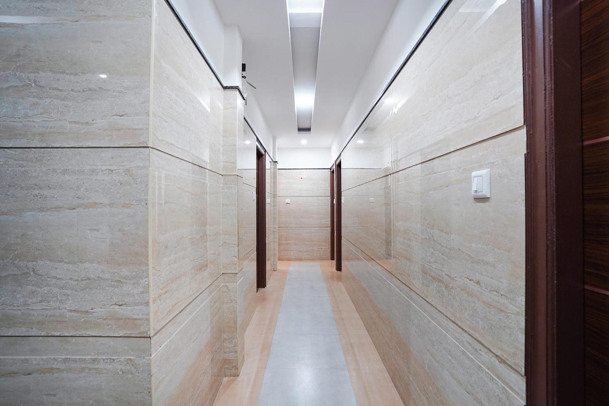 Fabhotel Hsr Gateway 3*