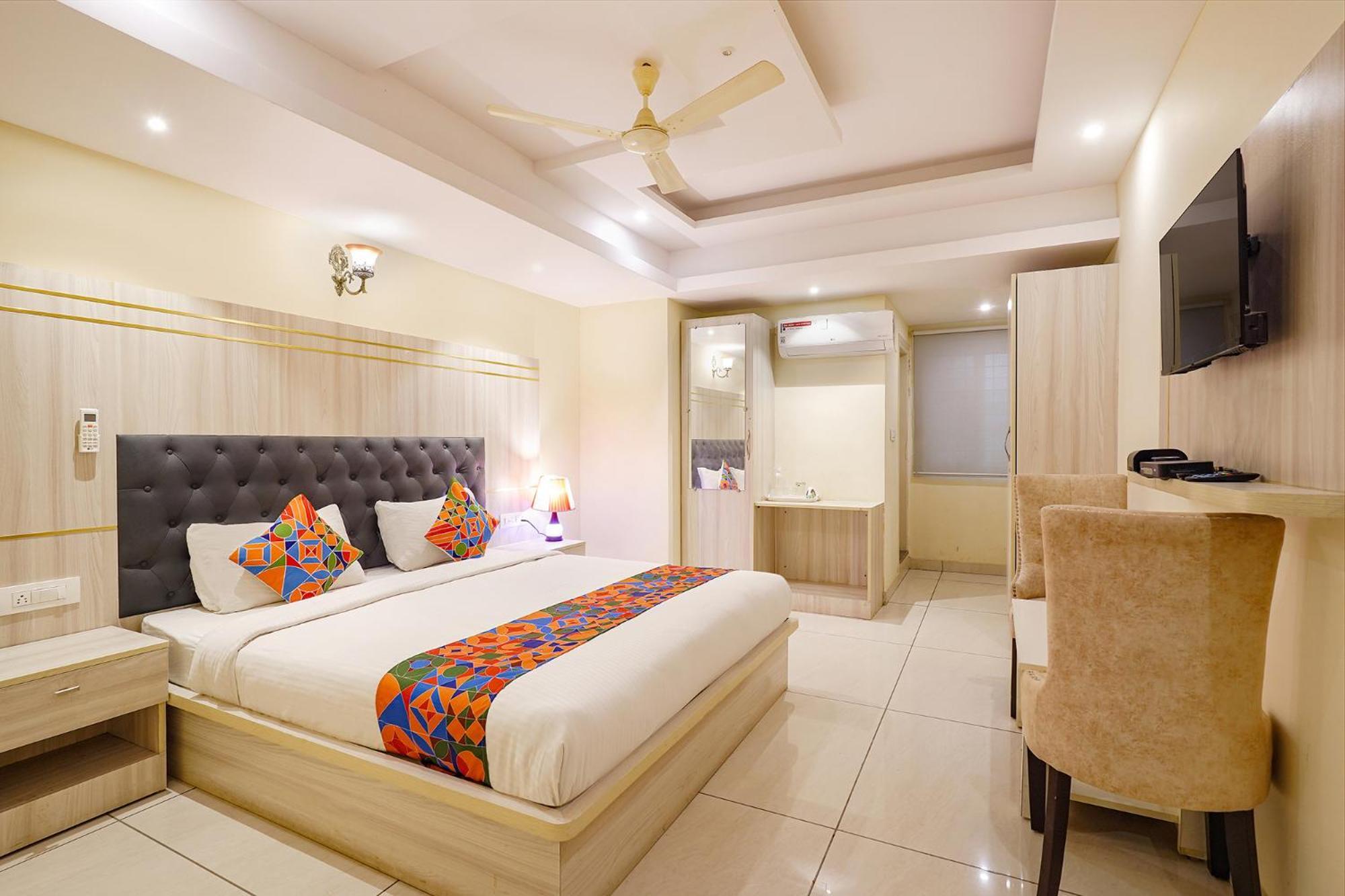 Hotel Fabhotel Sai Luxury Comforts Bangalore