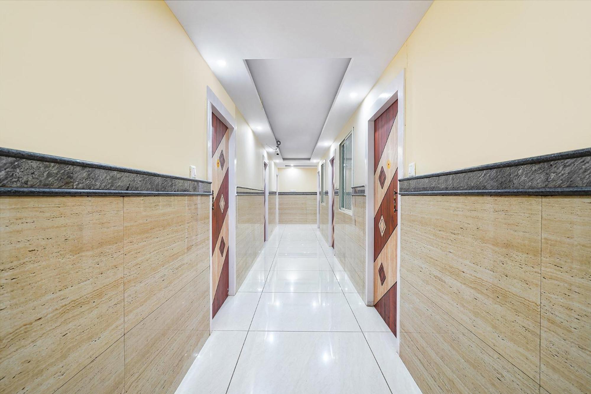 Fabhotel Sai Luxury Comforts Hotel Bangalore