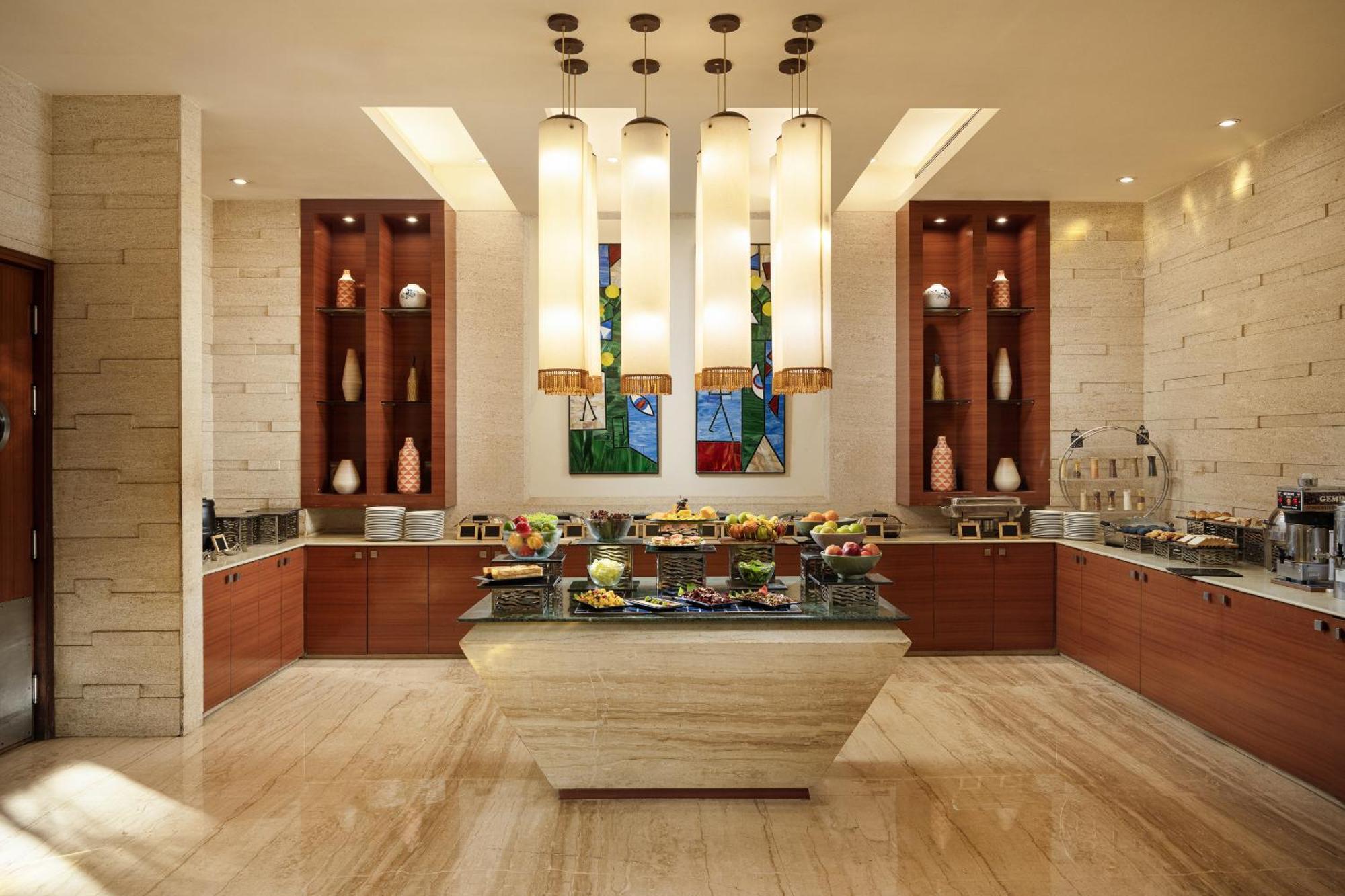 Hotel Lemon Tree Premier, Ulsoor Lake,