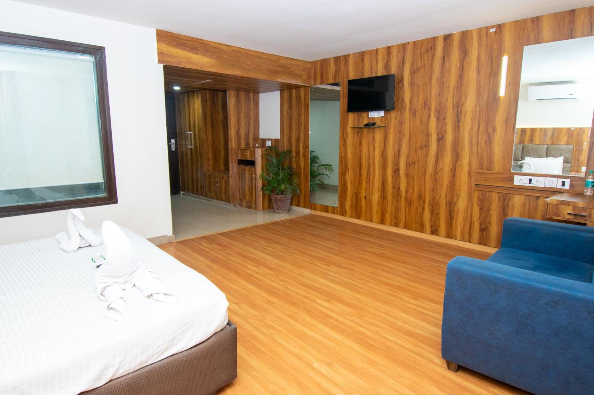 Hotel Brigade Bangalore