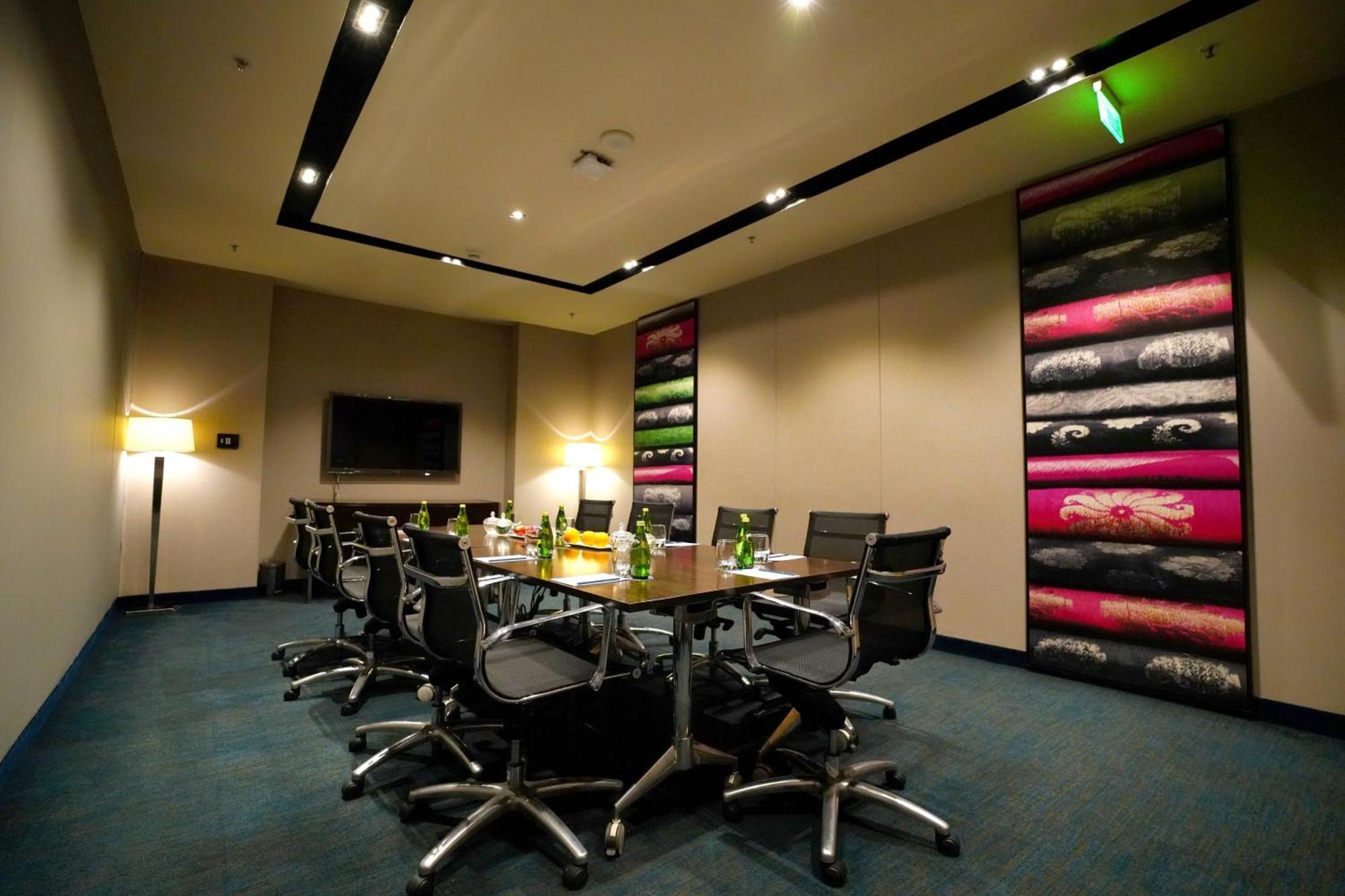 Hotel Fairfield By Marriott Rajajinagar Bangalore