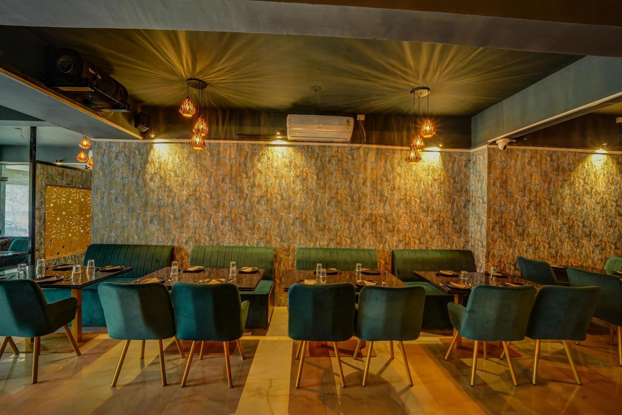 The Emerald Hotel Bangalore