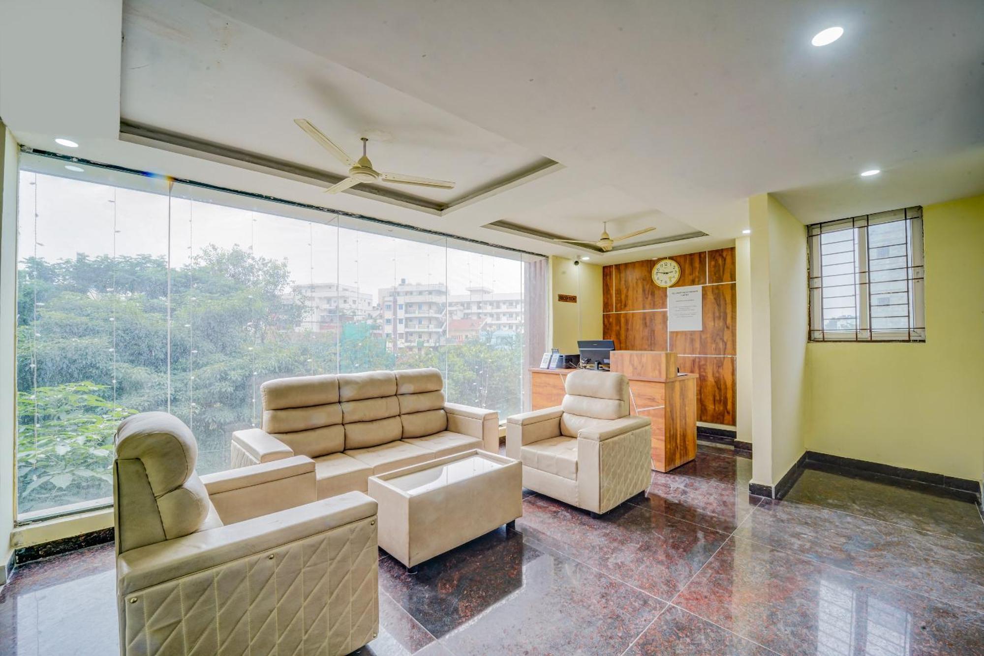 The Emerald Hotel Bangalore