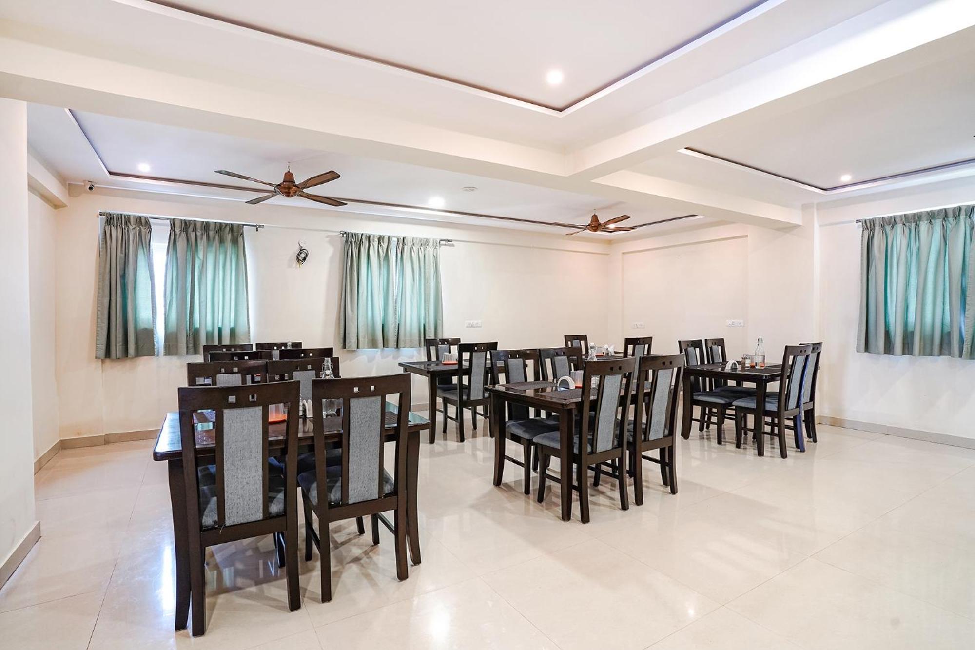 Hotel Fabhotel Wonder - Nr Aecs Layout Main Road 3*