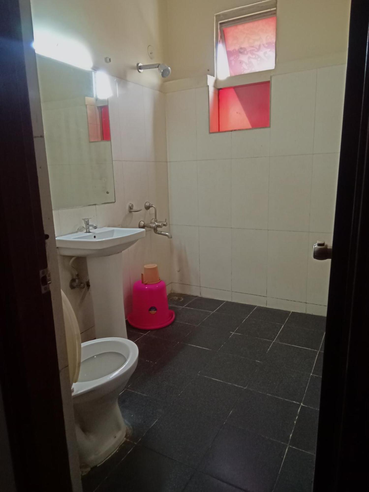 Classic Comforts Hotel
