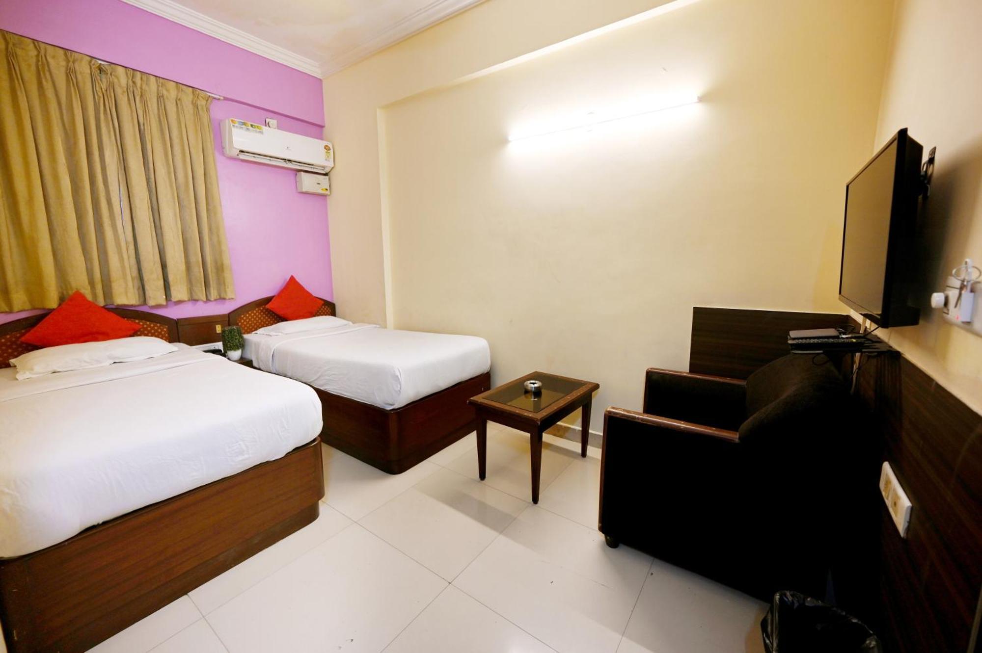 Classic Comforts Hotel
