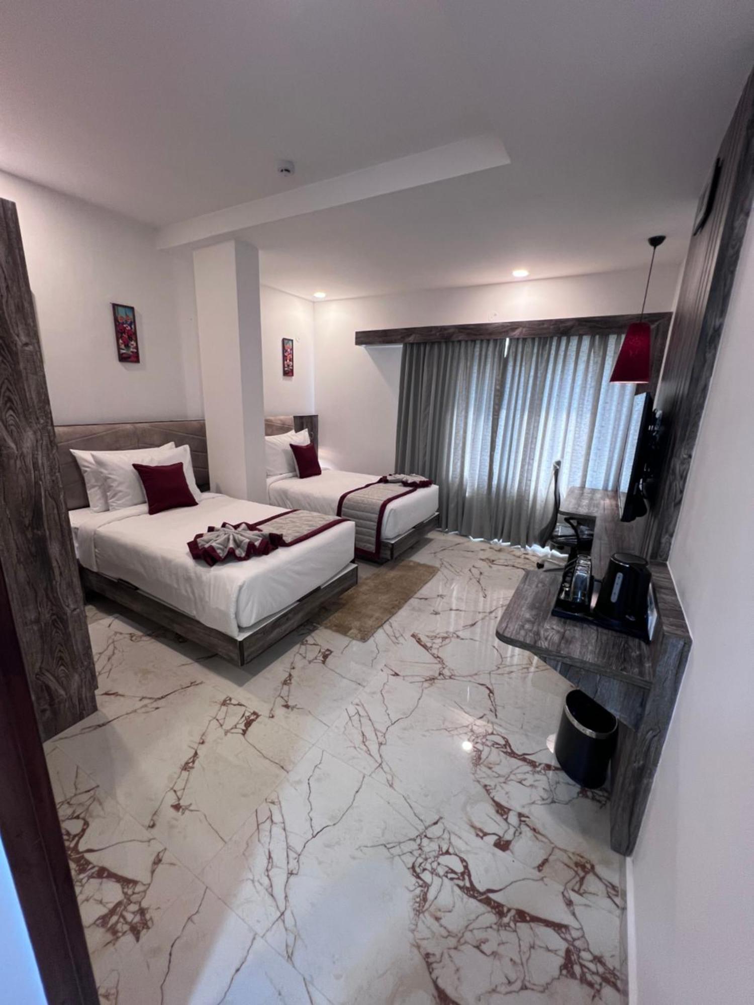 Hotel Decan County 3*