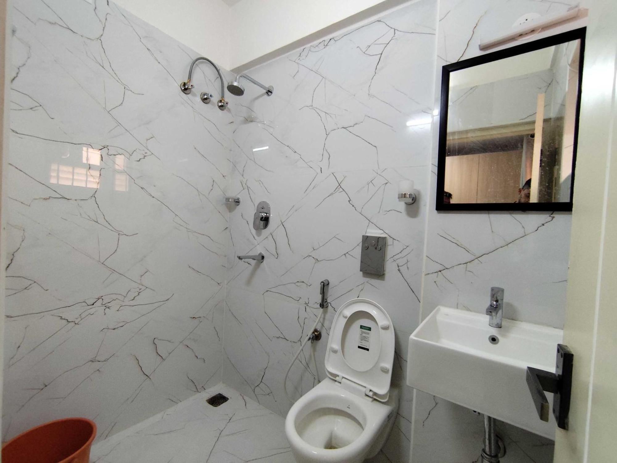 Hotel Collection O Local Square Karle Town Bangalore