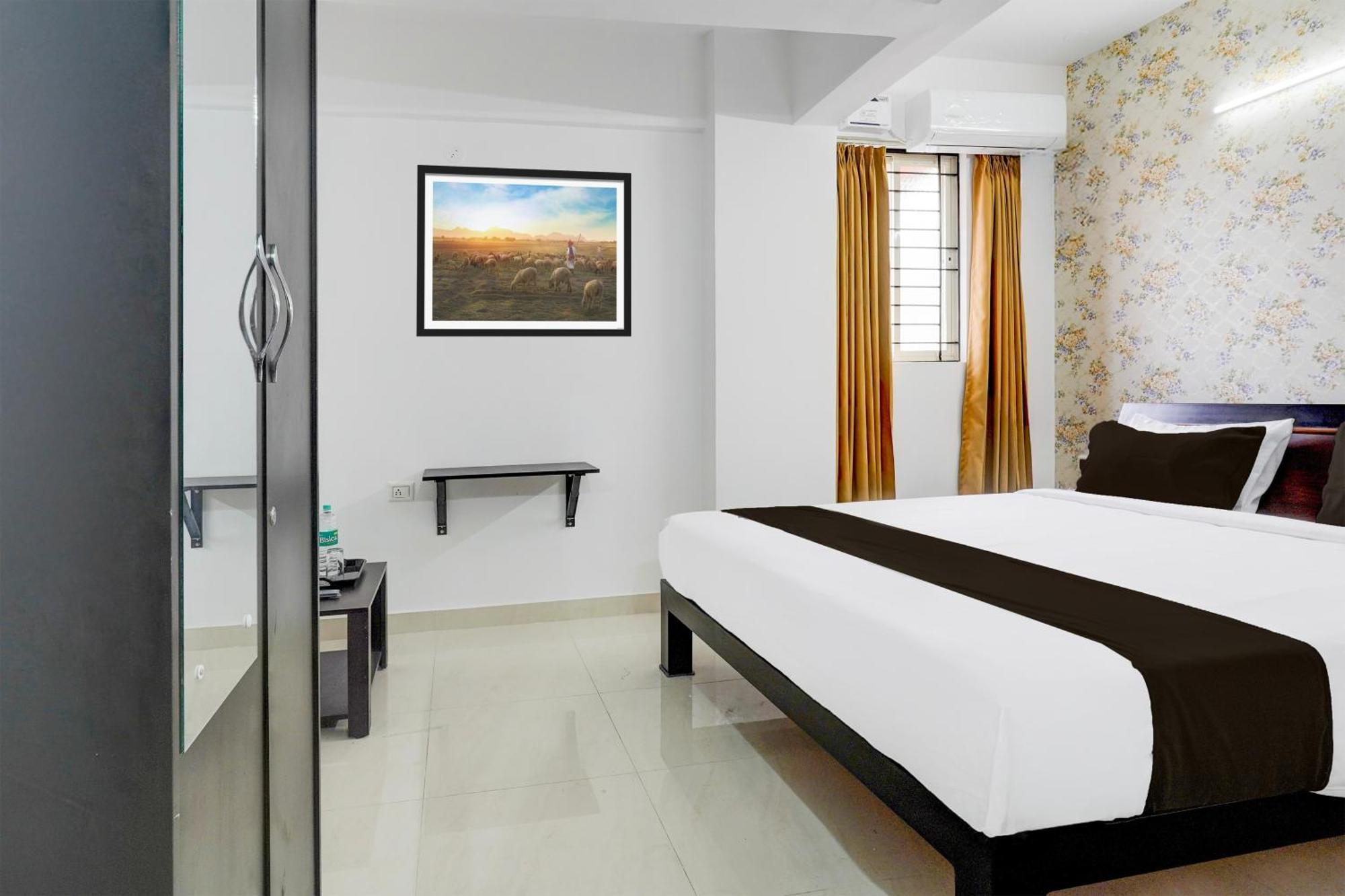 Super O Balaji Residency 3*