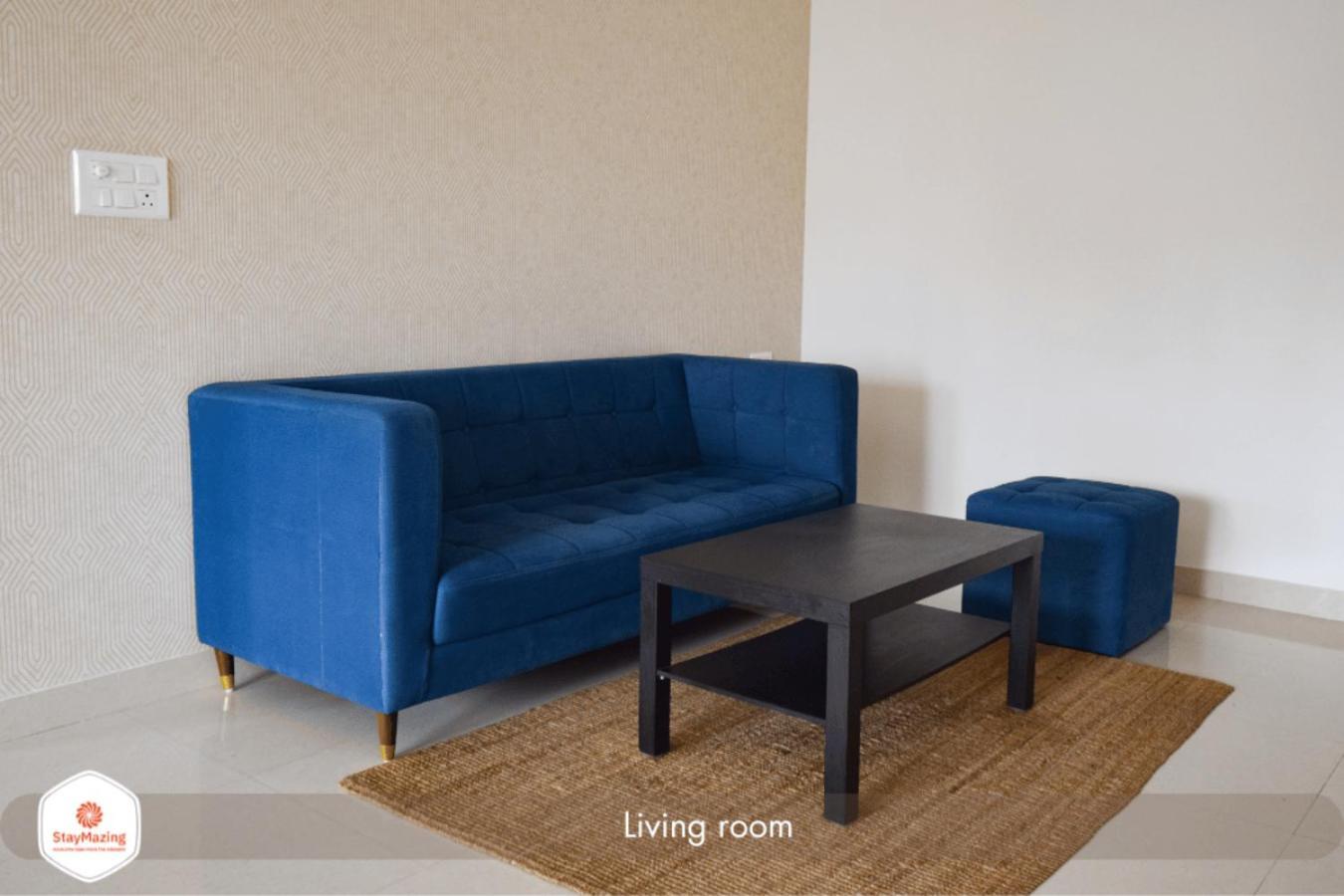 Staymazing Ferndale-1,2&3 Bhk Boutique Ac Serviced Apartment *