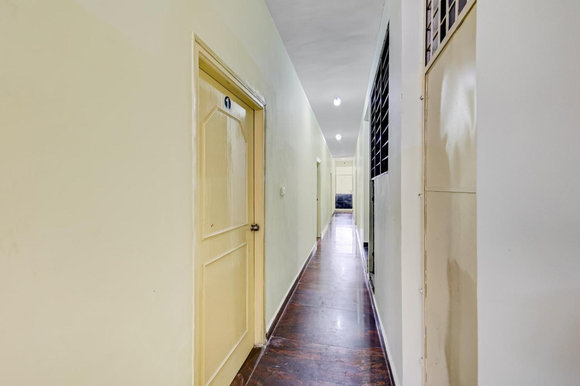 Hotel O Ganesh 3*