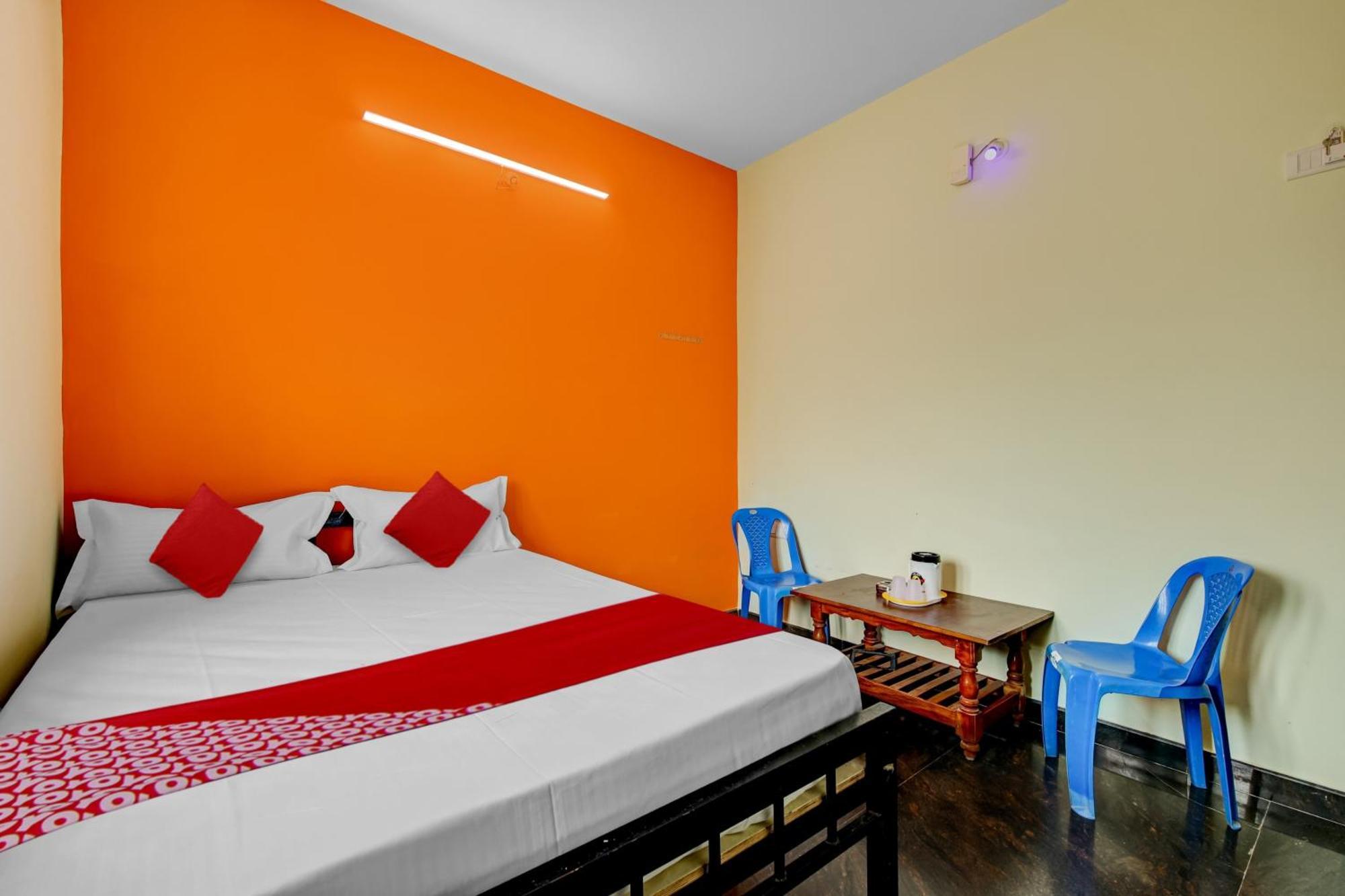 Hotel O Ganesh