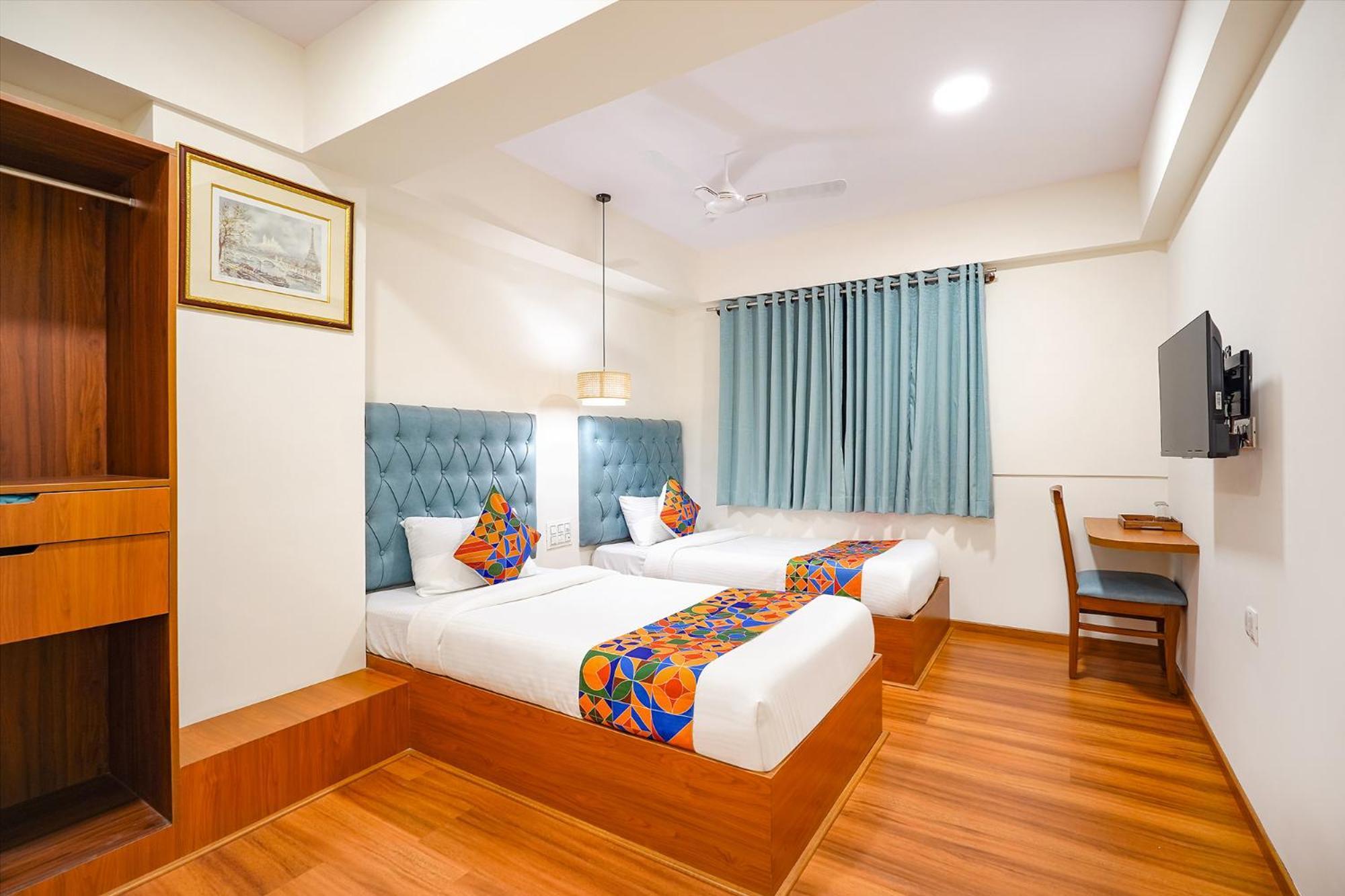 Hotel Joven'S Central - Brigade Road Bangalore