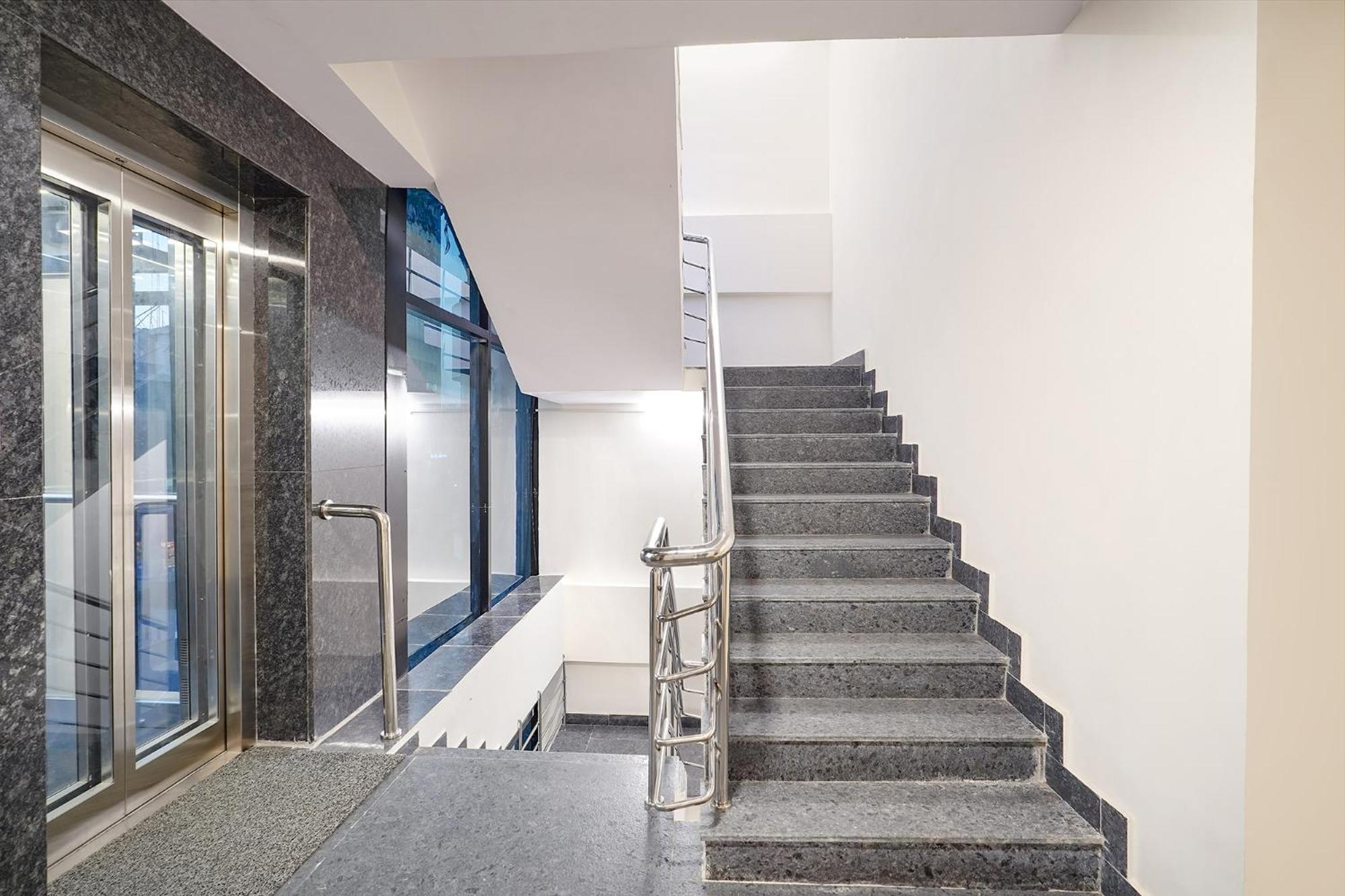 Hotel Oriva Joven's - Brigade Road Bangalore
