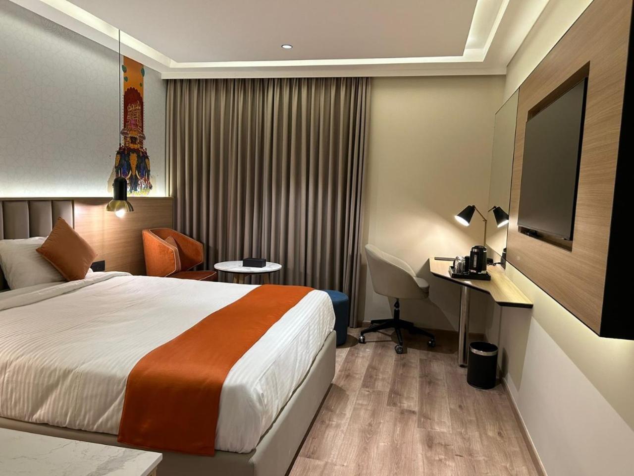 Tgi Oberon 3* Bangalore